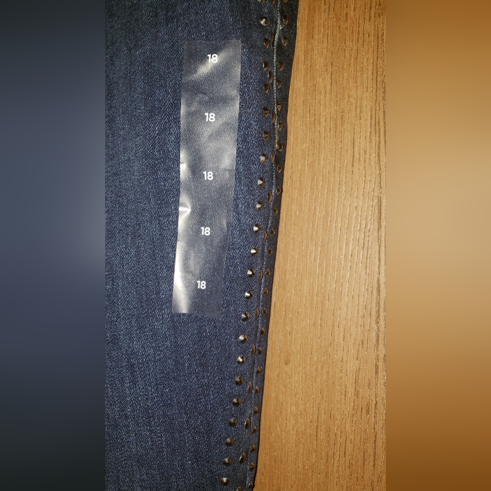 High Rise Denim Jeggings - Picture 4 of 8